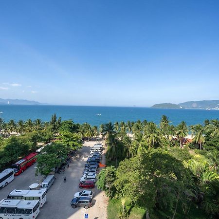 Nami Hotel На Транг Екстериор снимка
