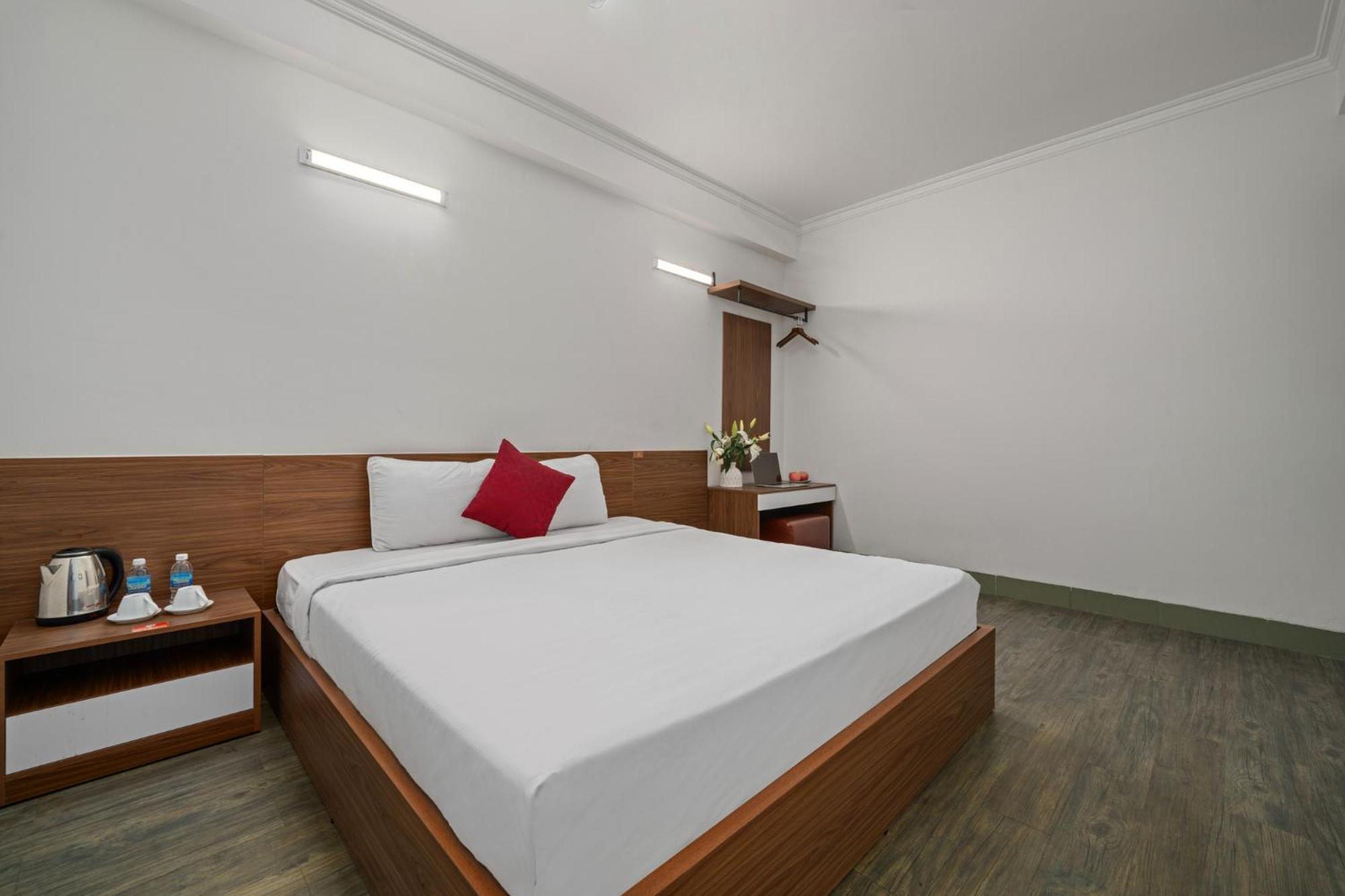 Nami Hotel На Транг Екстериор снимка