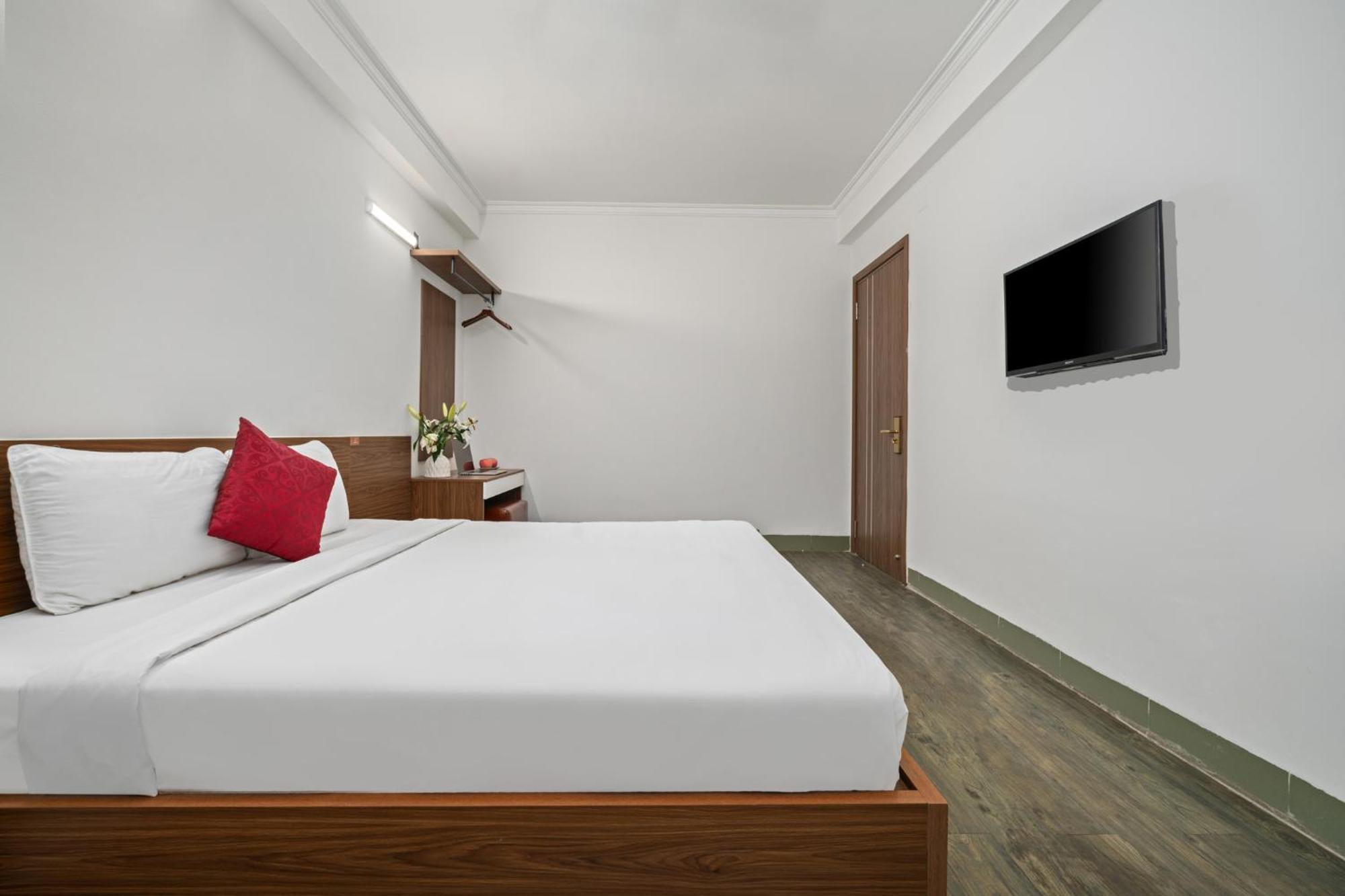 Nami Hotel На Транг Екстериор снимка
