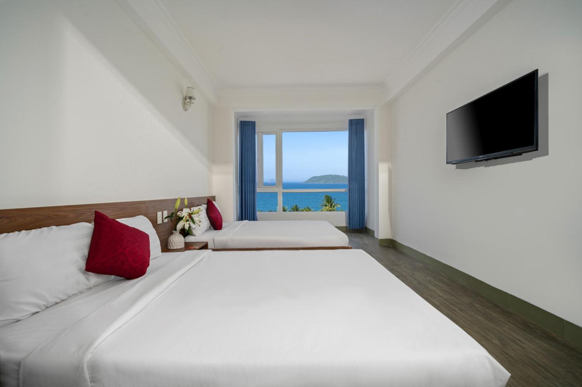 Nami Hotel На Транг Екстериор снимка