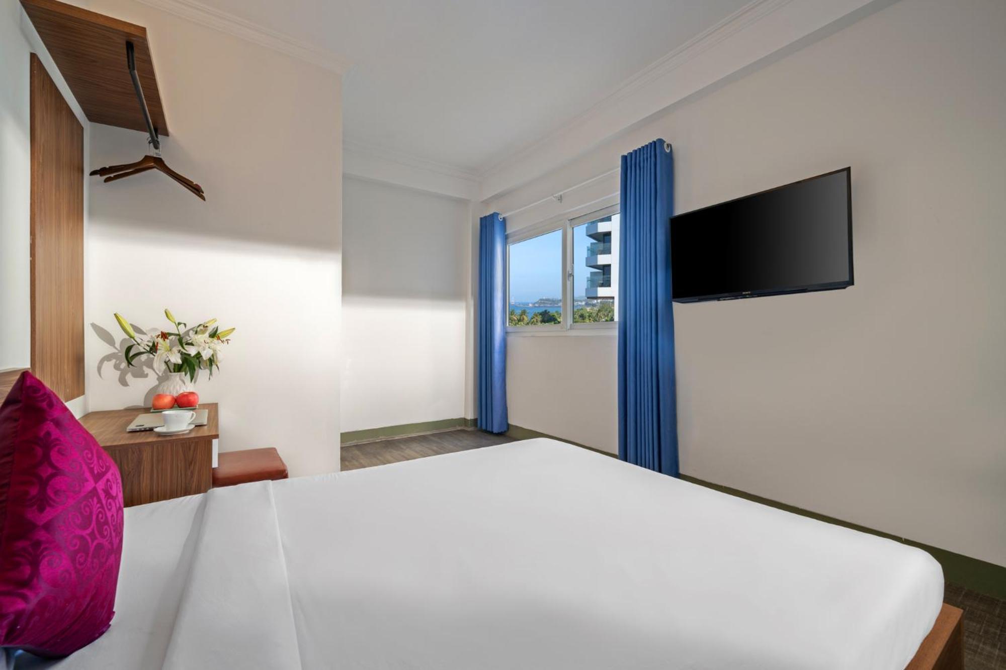 Nami Hotel На Транг Екстериор снимка